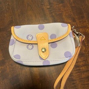 Dooney & Bourke wristlet